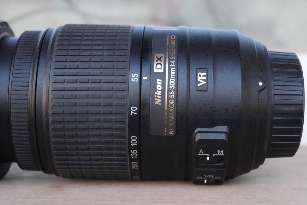 Обектив Nikon AF-S DX Nikkor 55-300mm f/4.5-5.6G ED VR