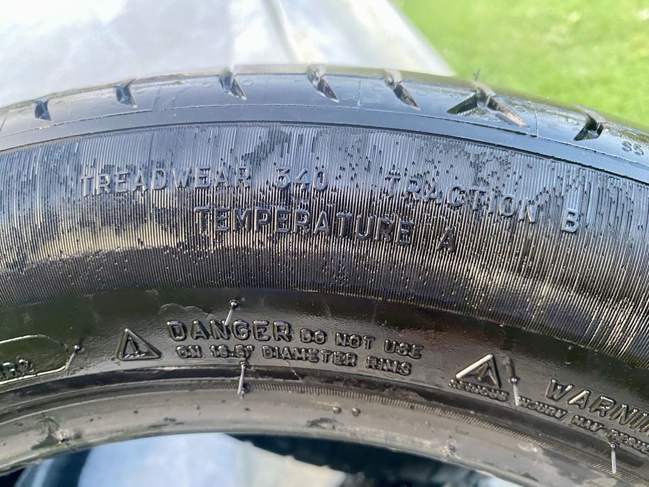 Vand  2 anvelope vara MICHELIN R16 (195/55 R16) Dot 05/2023