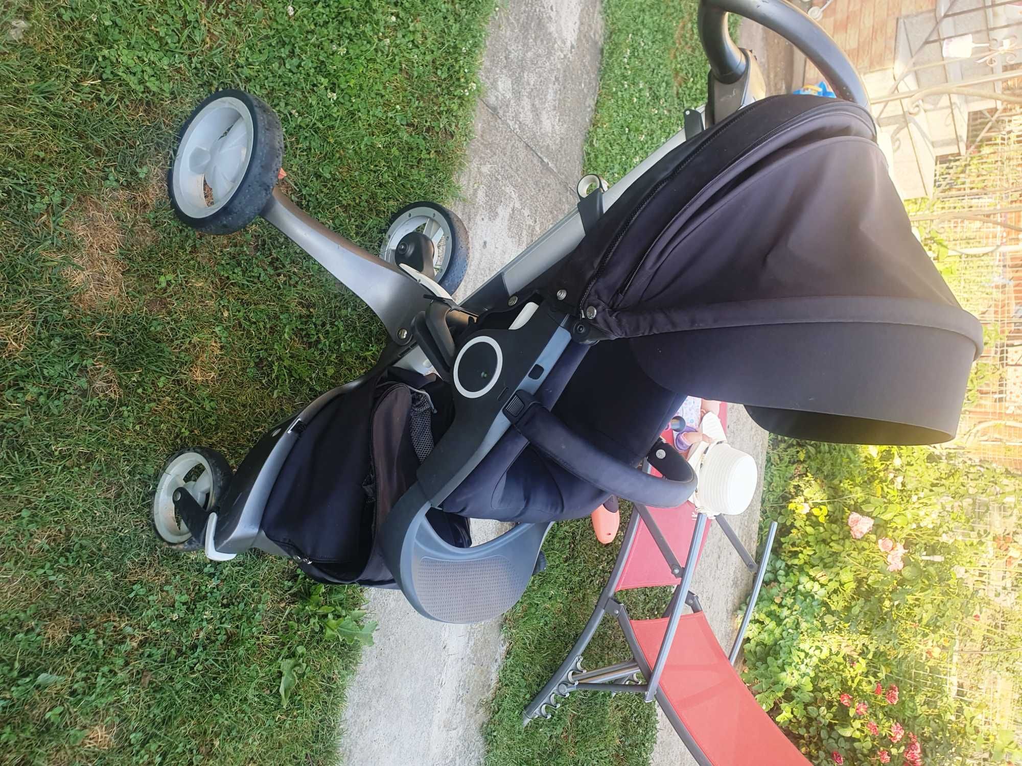 Vând cărucior Stokke 3in1