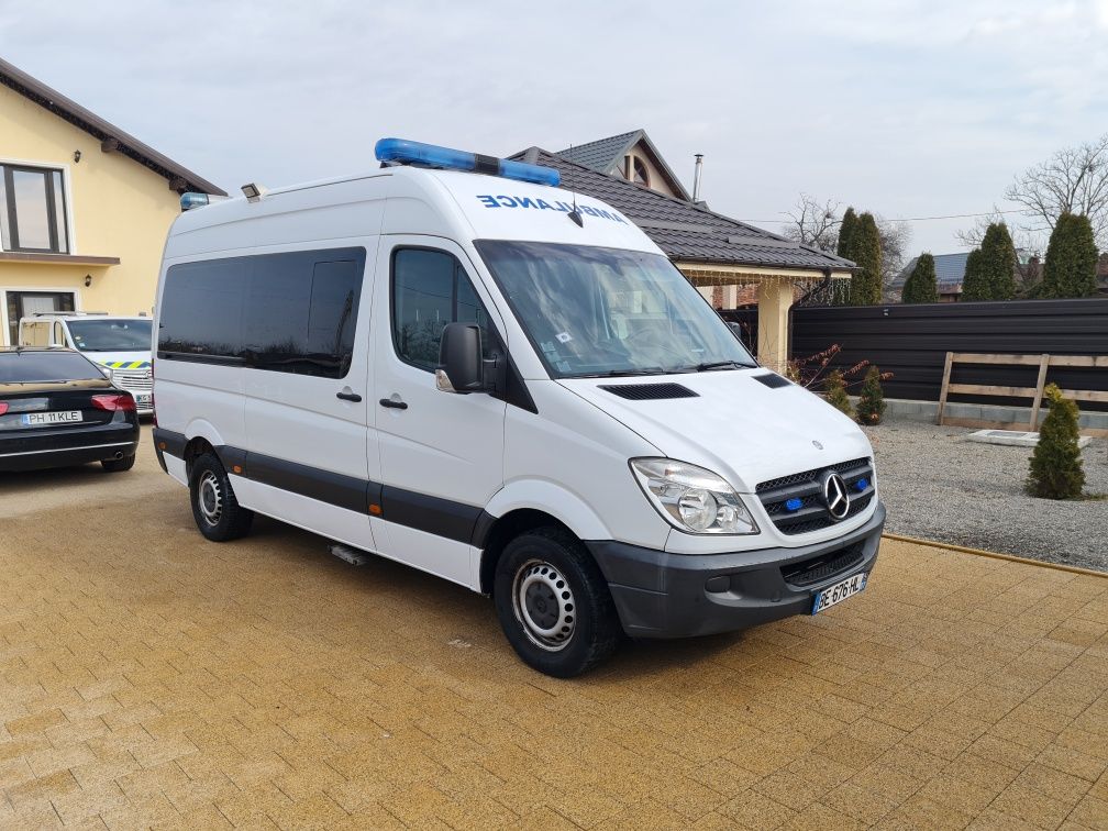 Sprinter / Renault Master Ambulanta