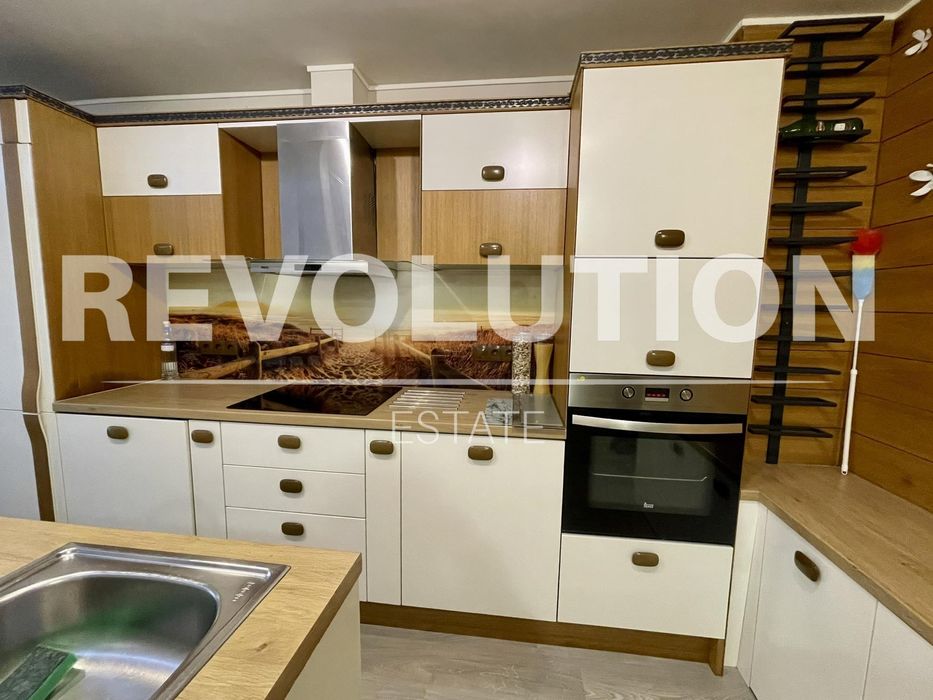 Дава се под наем Двустаен апартамент в Варна, Лятно кино Тракия - 65 кв.м за 700 € - Снимка #1