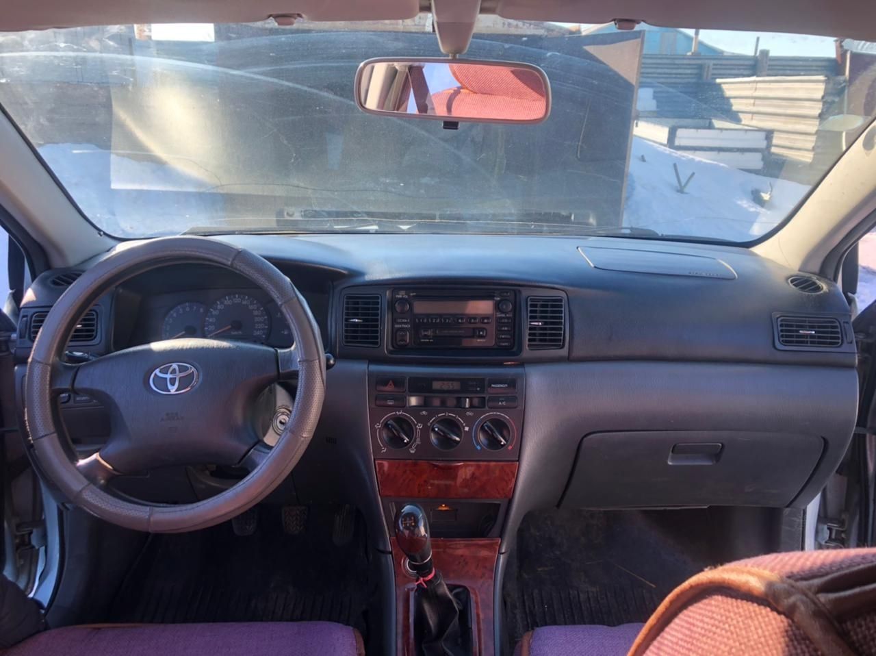продам машину Toyota