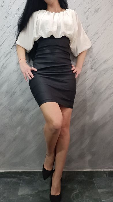 Елегантна рокля .