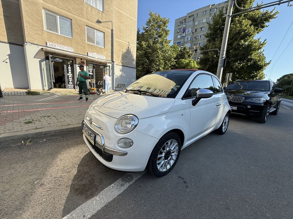 Vand Fiat 500 decapotabil