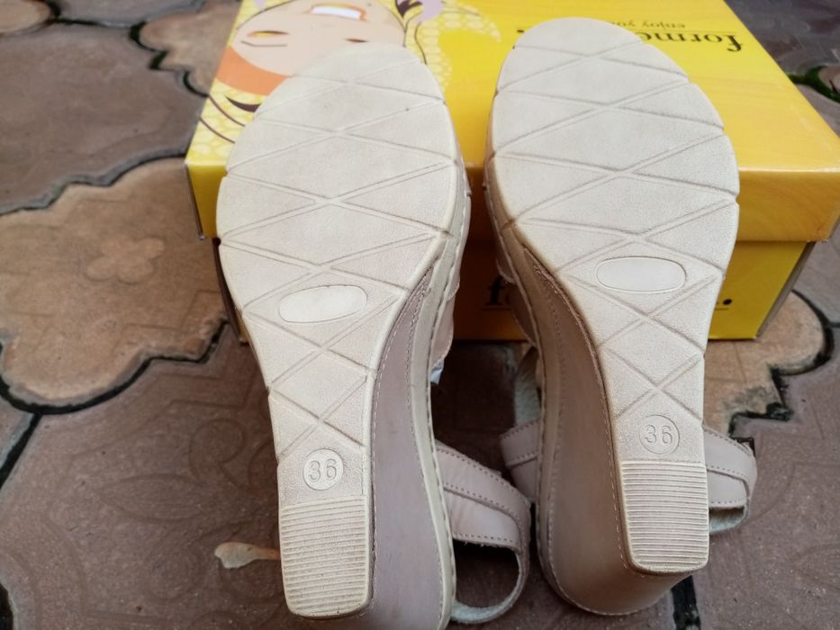 Sandale femei Benvenuti 36