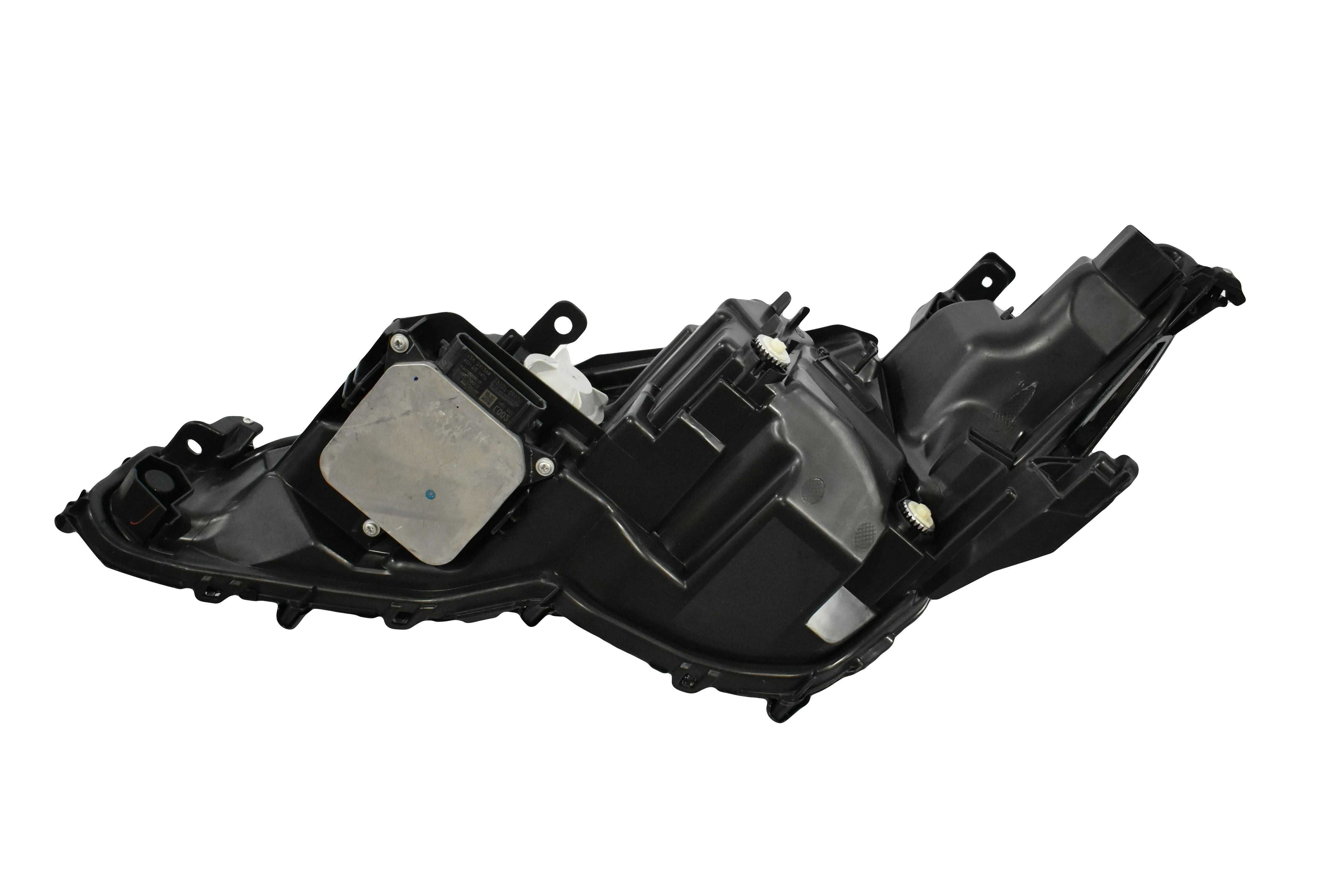 Фара (3 Led) RH Camry 17-