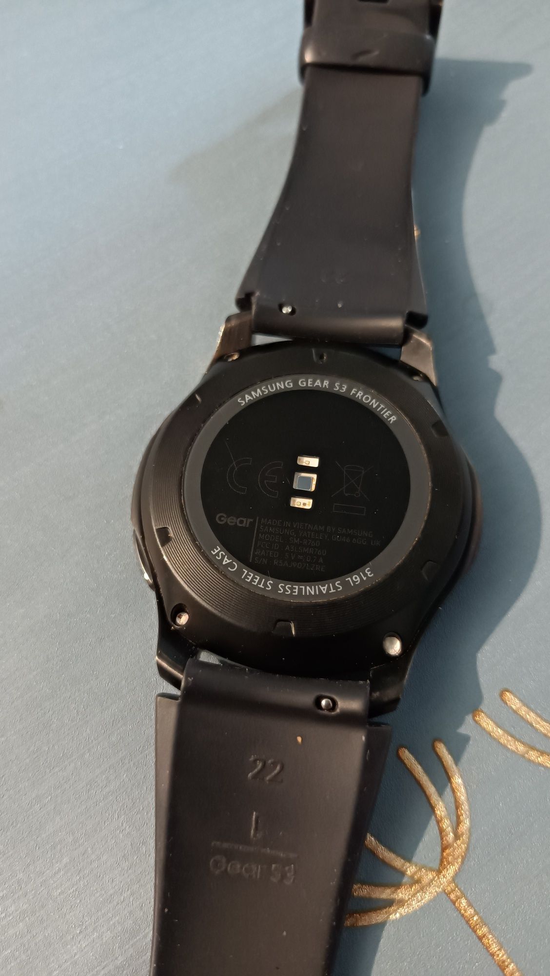 Vând smartwatch s3 frontier