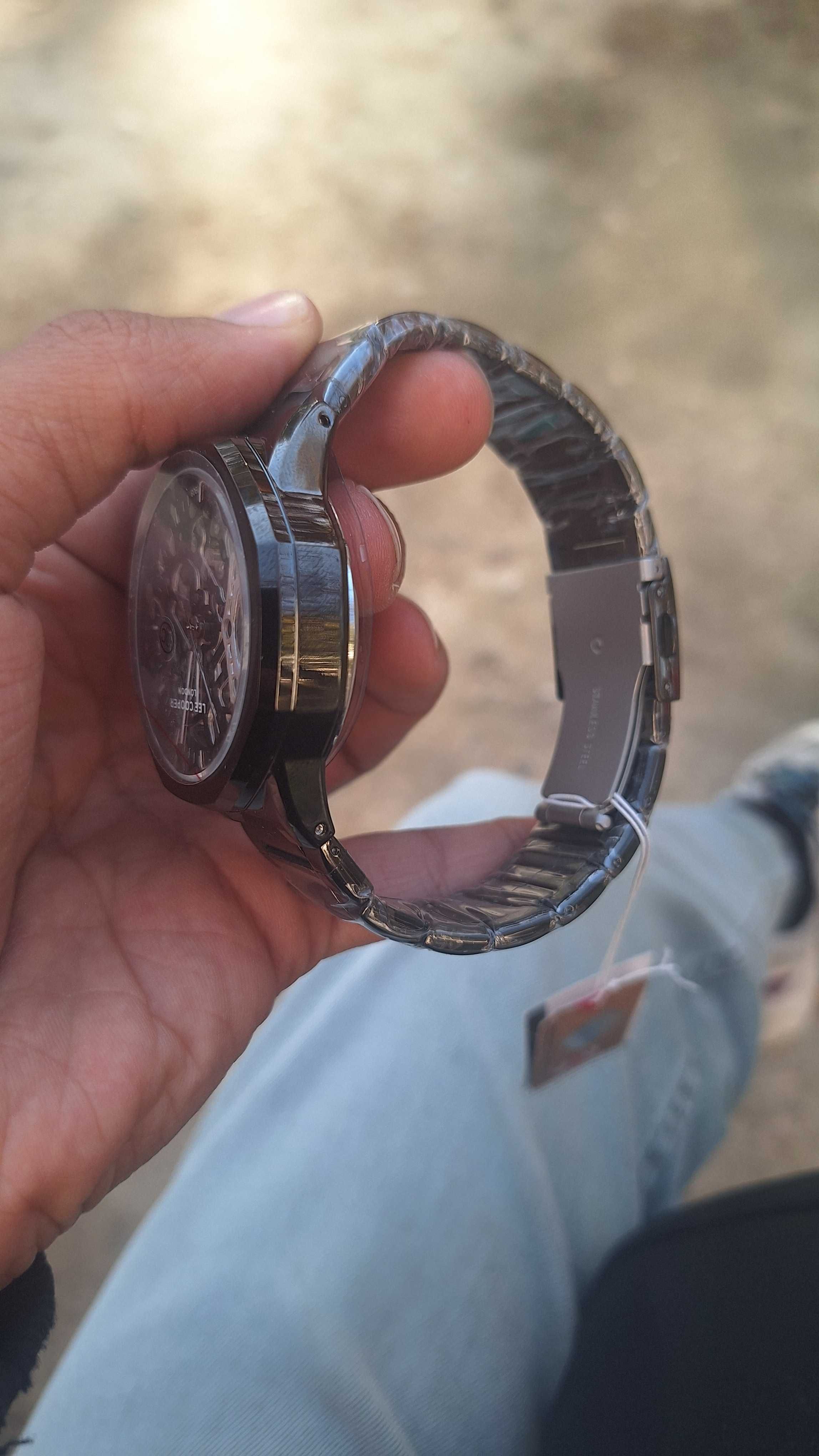 Часы наручные lee Cooper на браслете