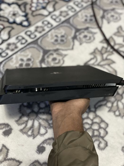 Playstation 4 silim Ps4