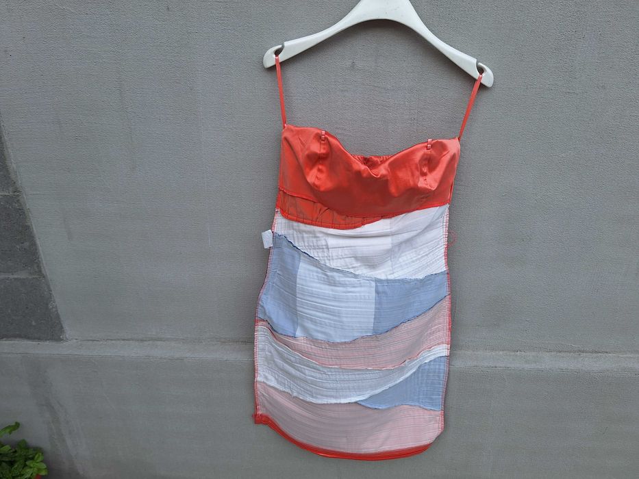 Club Frendy | rochie dama | bust 82 cm | mar. 39 - 40 | M - L