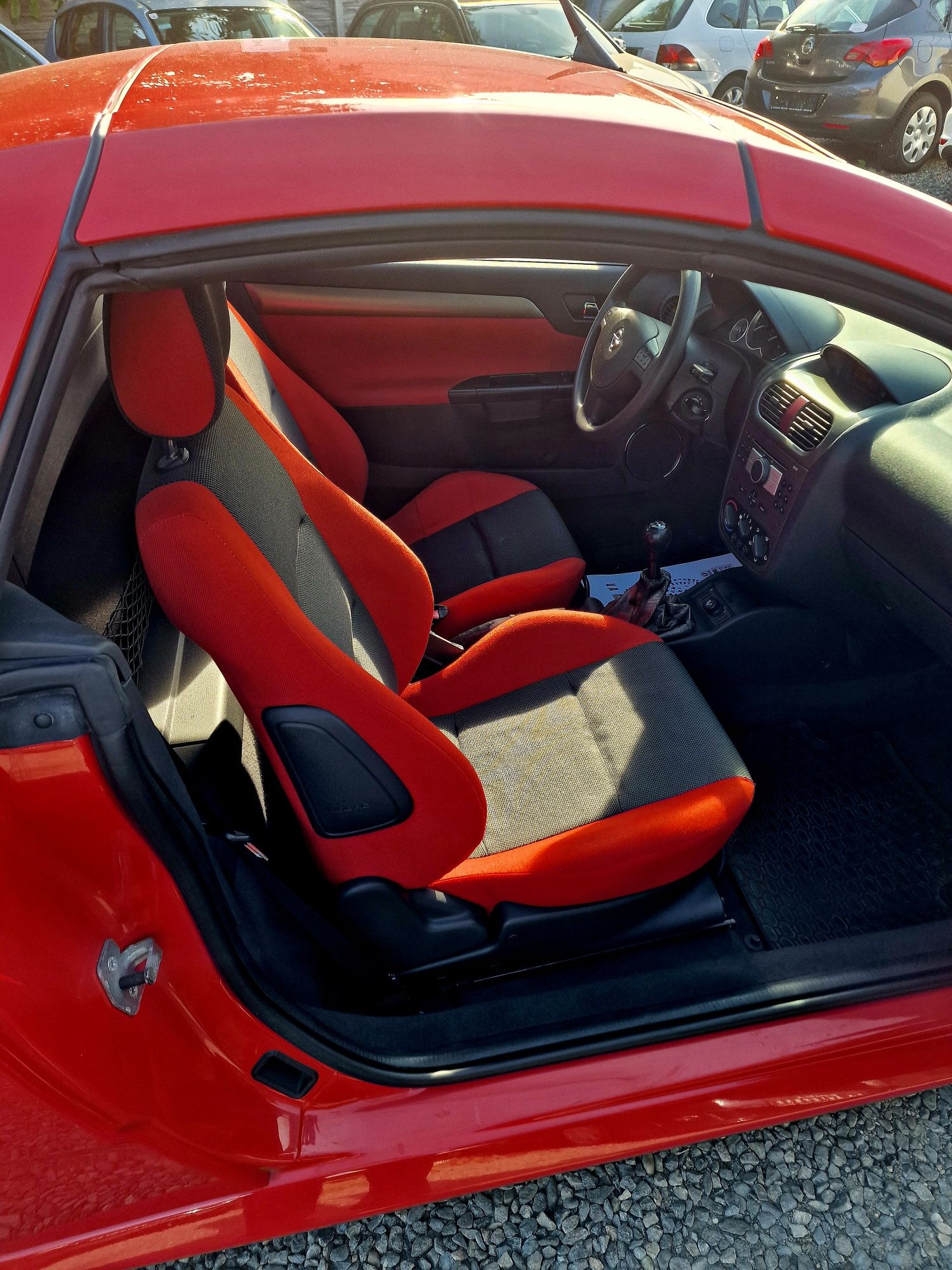 Opel Tigra Cabrio 1.4 Benzină Parc Auto Rate sau Cash