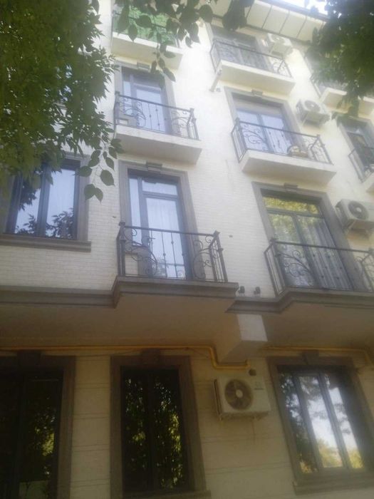 Продается квартира ЮА 1/1/4