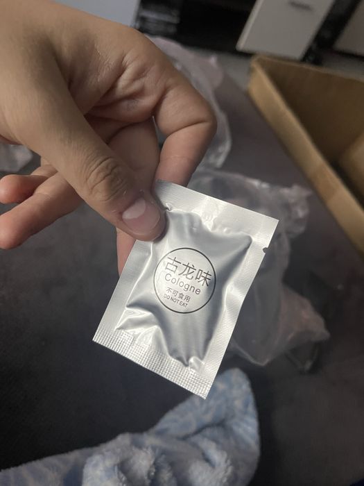 Scrumiere electrice cu aspirator si odorizant diverse culori