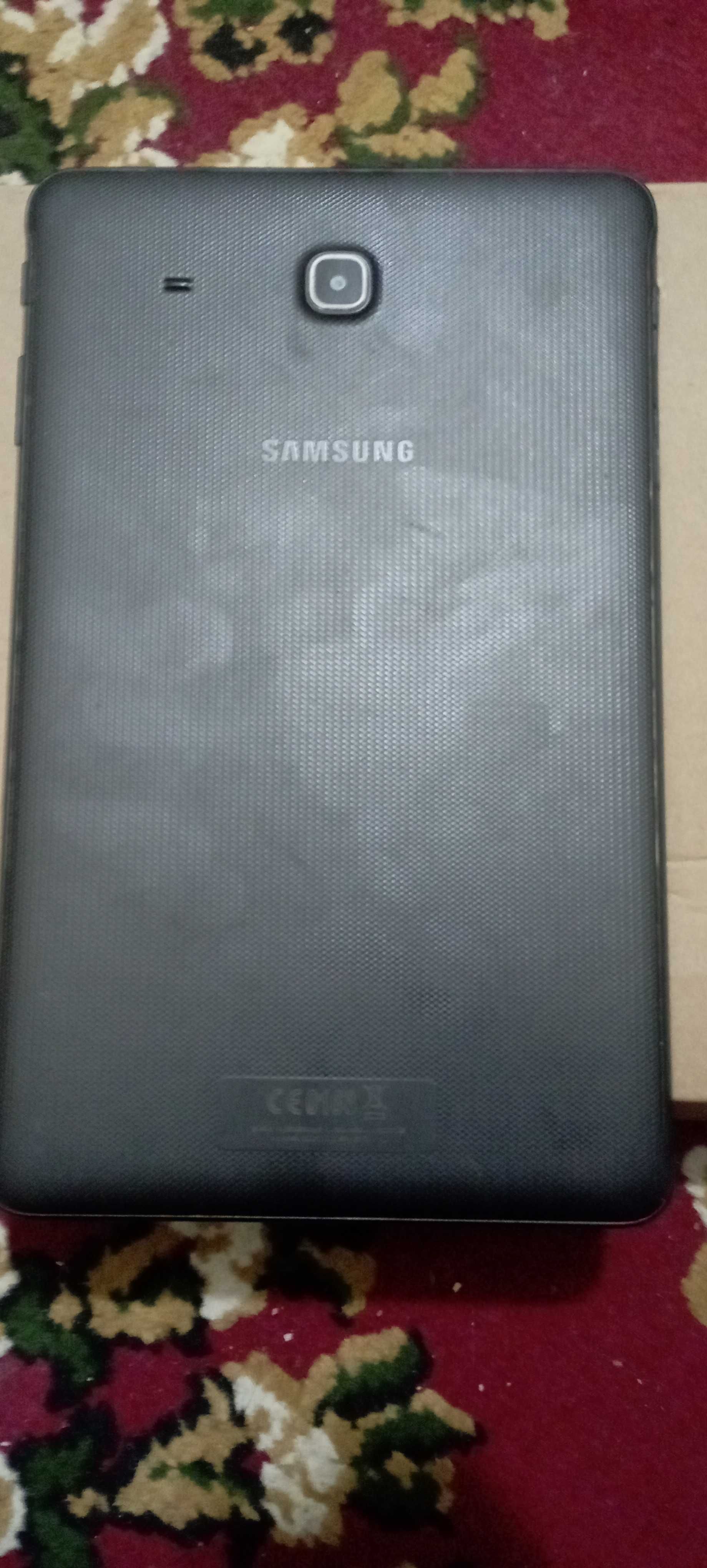 Galaxy Tab E Не рабочий экран