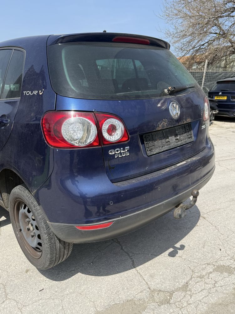 На части Vw Golf 5 Plus 2.0tdi BMM 2007год дизел теглич ръчка