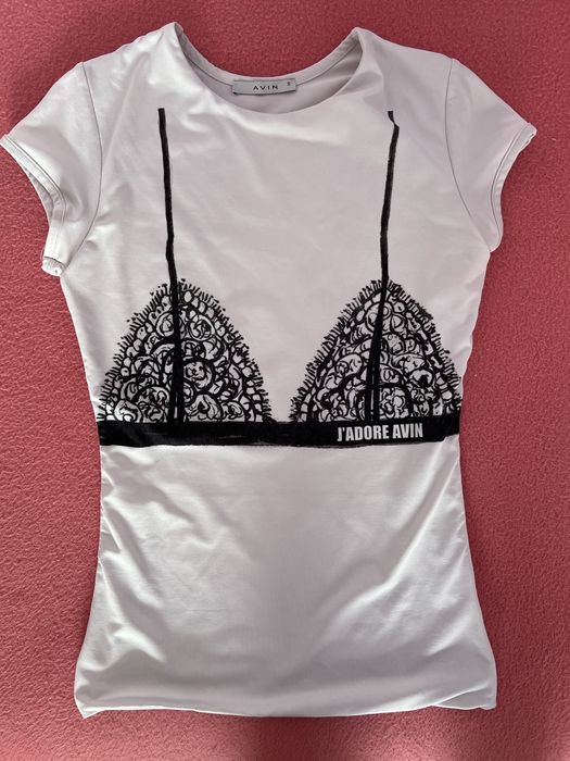 Бяла тениска Avin