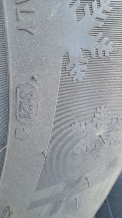 Гуми 235/60/18 саилун 2бр