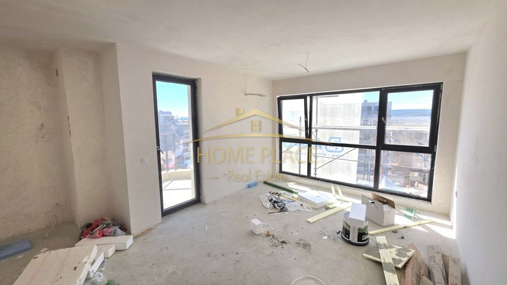 Двустаен апартамент в кв. " Христо Ботев"