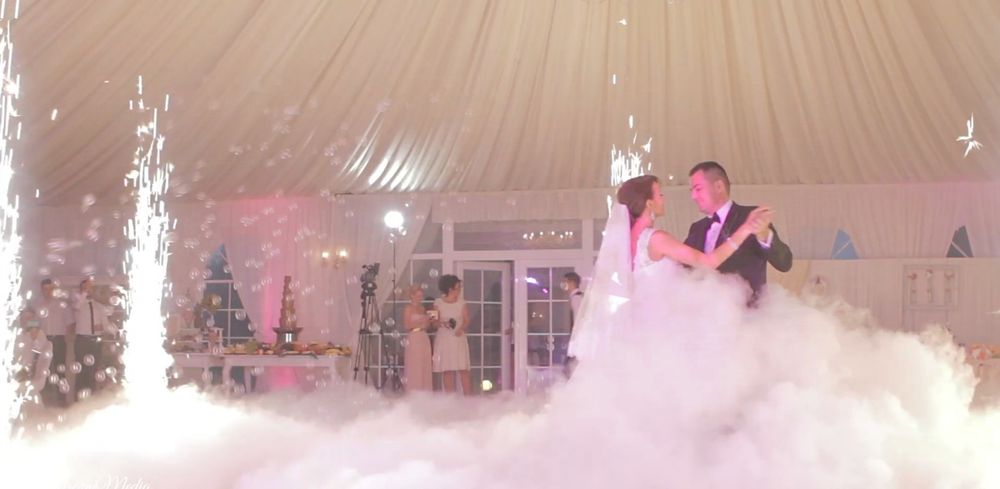 Fum greu/gheata carbonica /artificii nunta/dansul mirilor