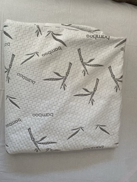 Husa impermebila pentru pat 180x200x35 cm