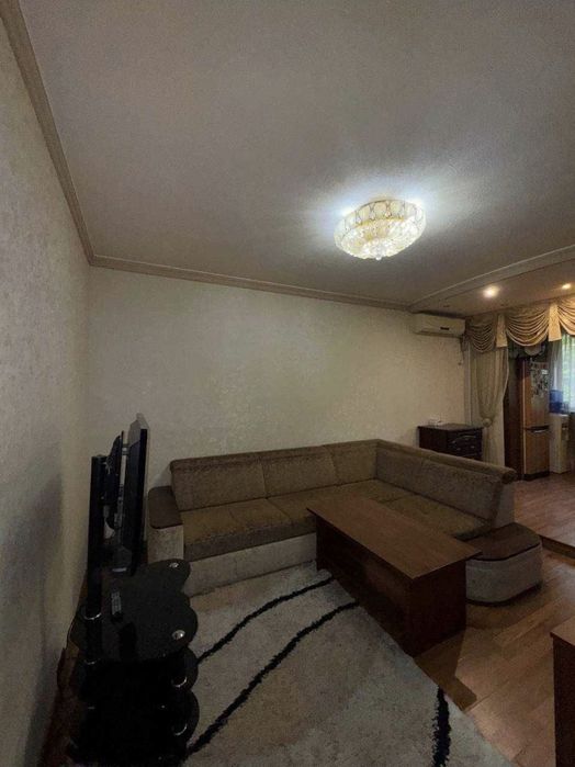 . РАЗДЕЛКА, 70м², Чиланзар 19 Квартал, 3\3\4,Продаётся Квартира