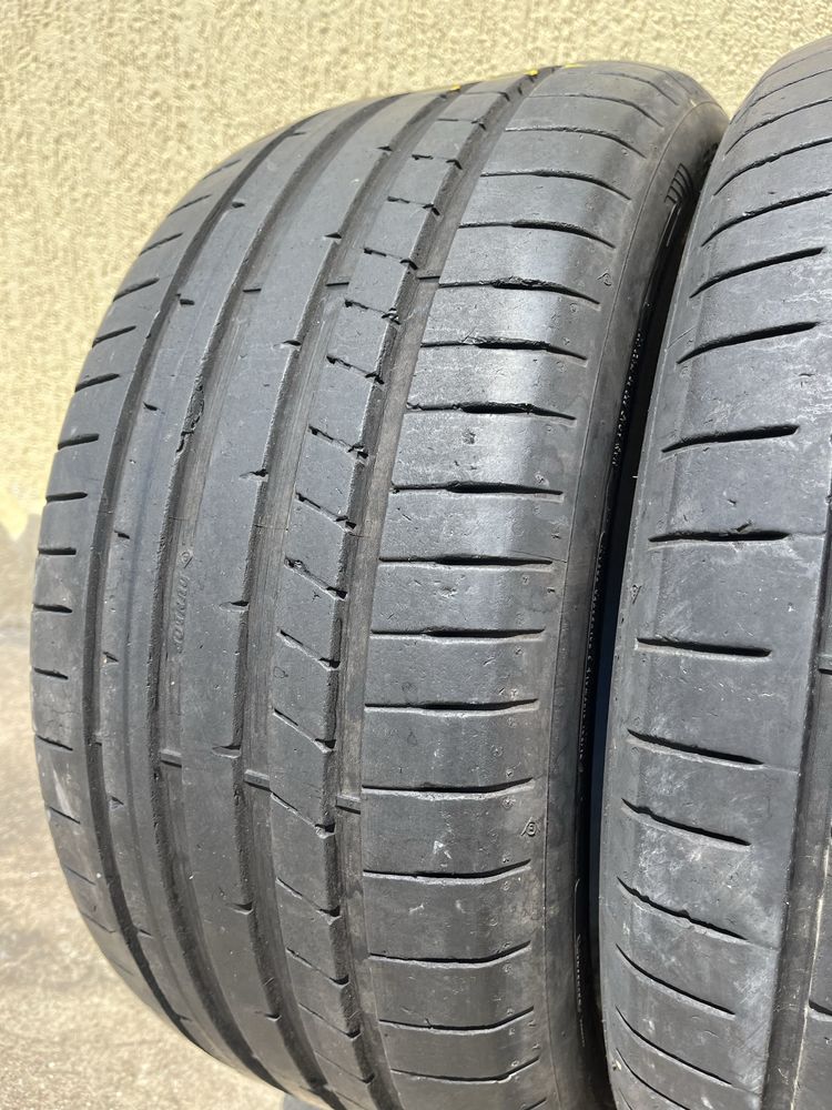 2 бр. летни гуми 225/40/18 Dunlop DOT 1622 4 mm