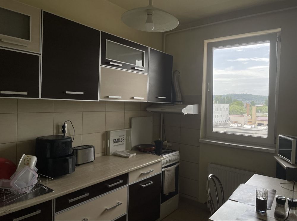 Proprietar, inchiriez apartament cu o camera