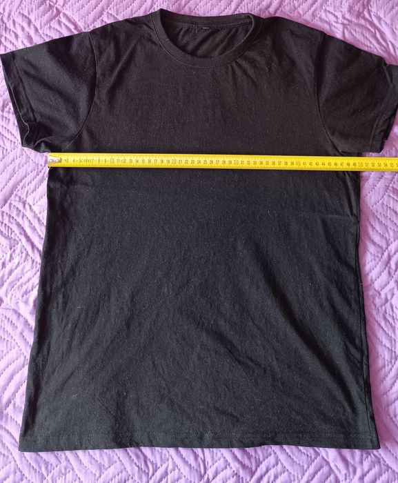 Черна мъжка тениска