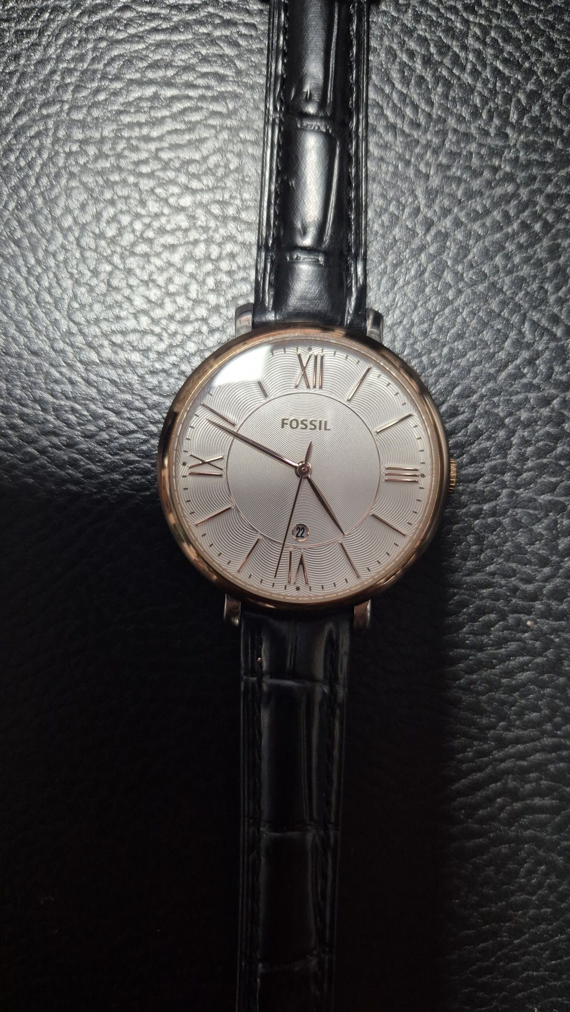 Fossil фосил гривна часовник