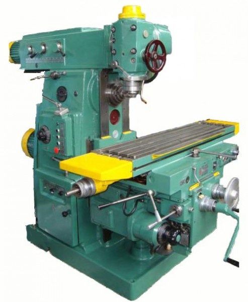 Работа фрезерного станка