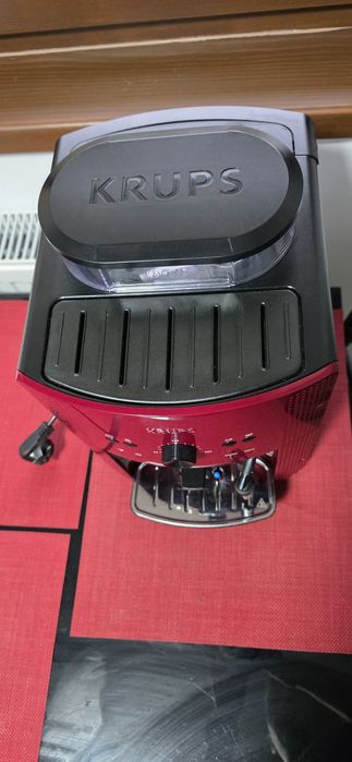 Espressor automat KRUPS Espresseria EA810770
