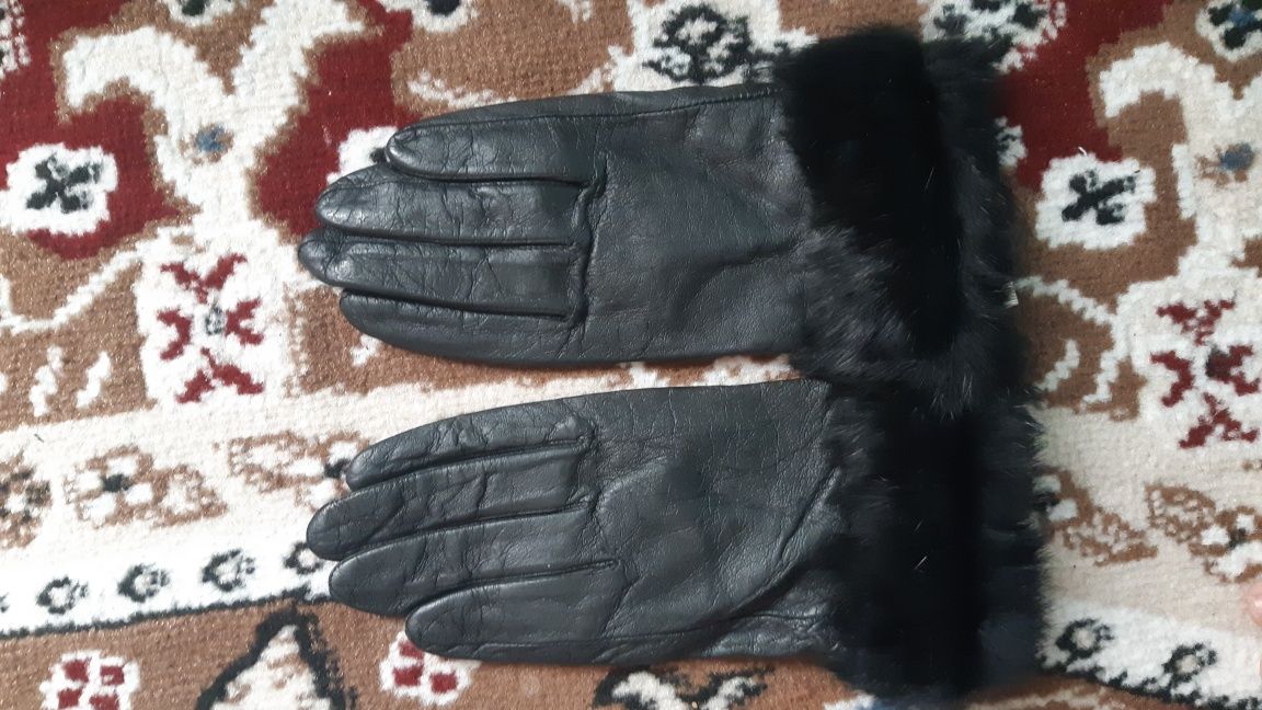 Настоящие новые кожаные перчатки/ подарок