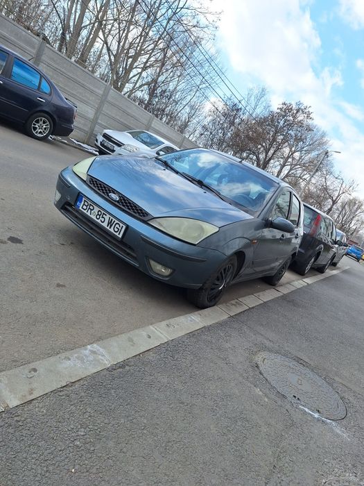 Vând Ford Focus 2003