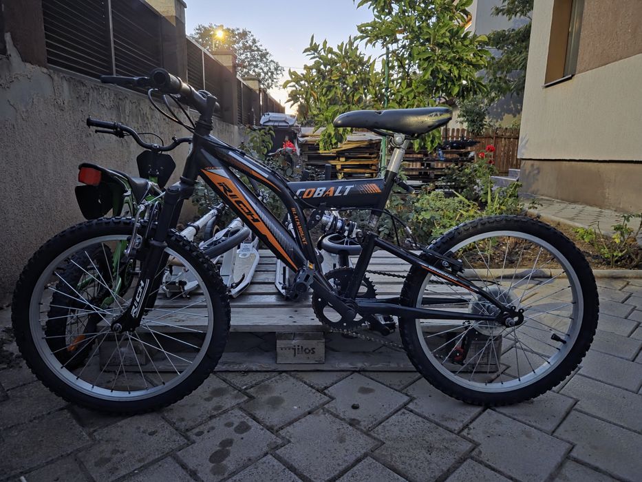 Vand biciclete copii