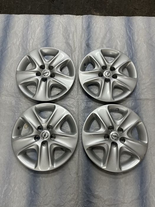 Capace jante opel 16