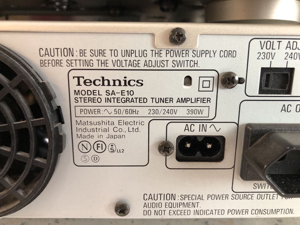 Technics SA-E10 система