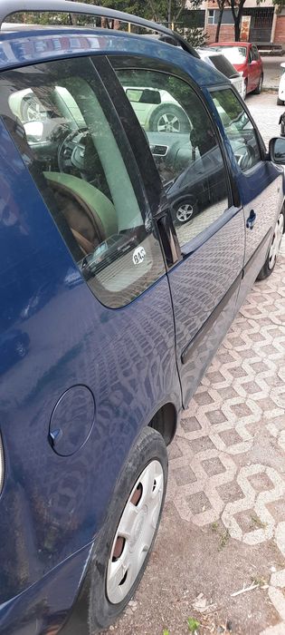 Лек автомобил  Skoda roomster 1.4 tdi