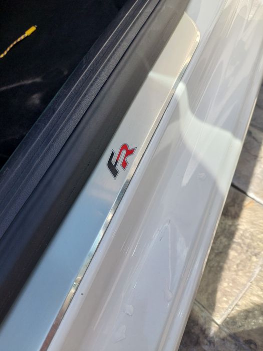 Seat Leon FR 1.5 TSI 131CP • 2019 • Manuală • 74.000 km • Impecabil