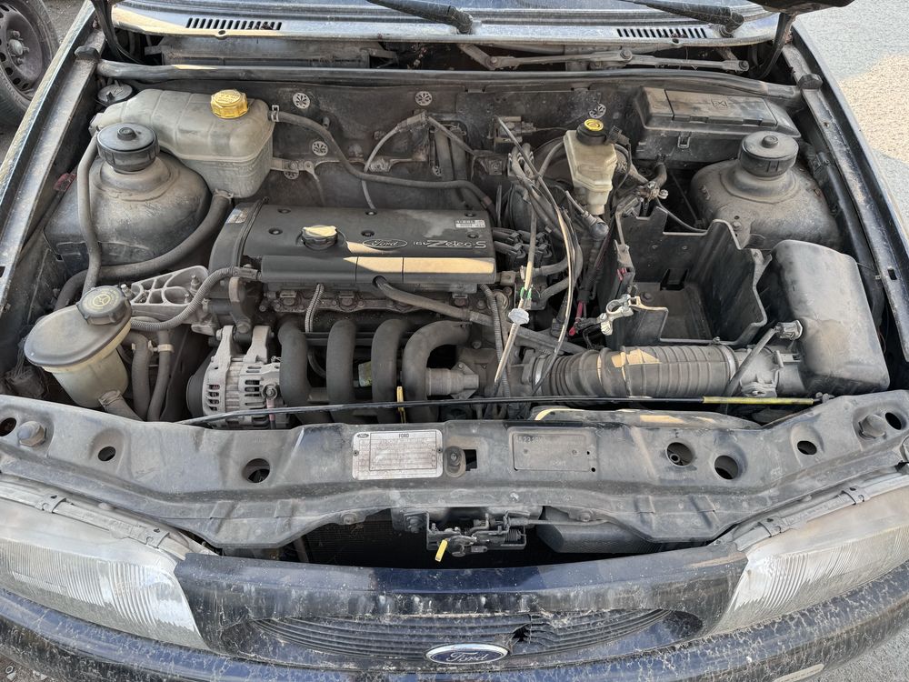 Ford Fiesta 1.25i 1999г На Части