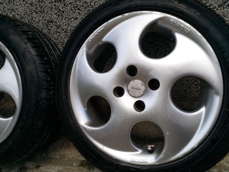 Джанти MOMO с летни гуми 15ки