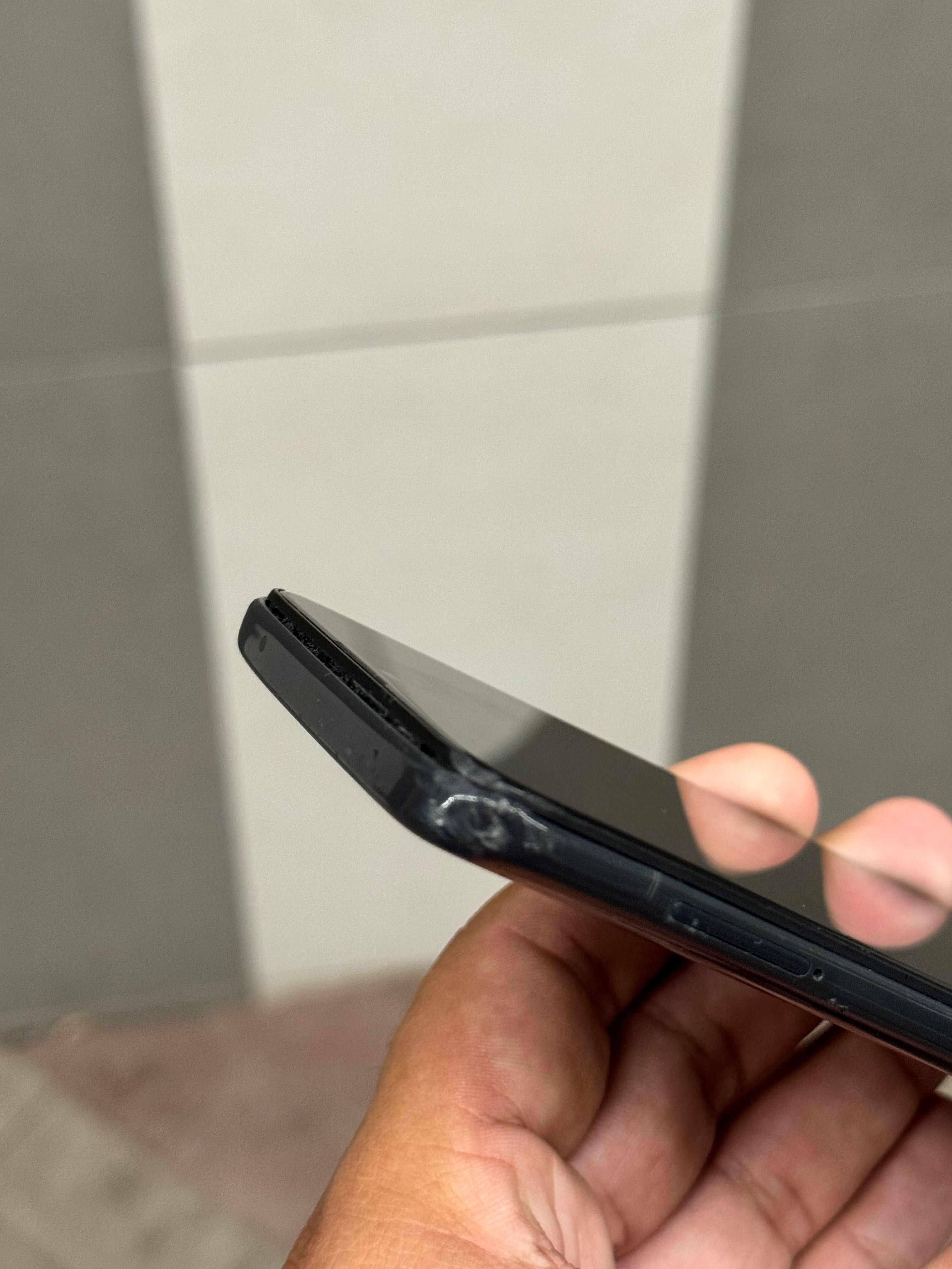 Телефон Xiaomi Redmi 8 64GB 4ram