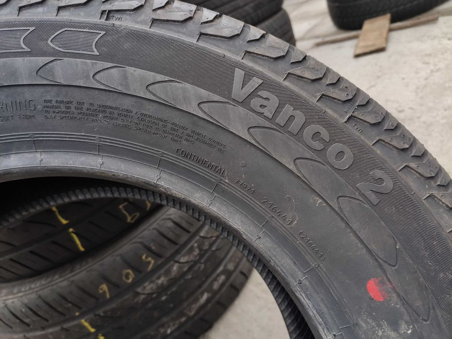 4бр Нови Летни Гуми 215 65 15 С - Continental
