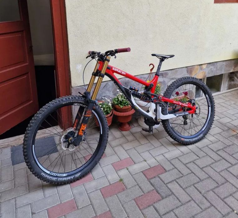 Saracen Myst Team - Cadru Carbon XL - Bicicleta Downhill/FreeRide