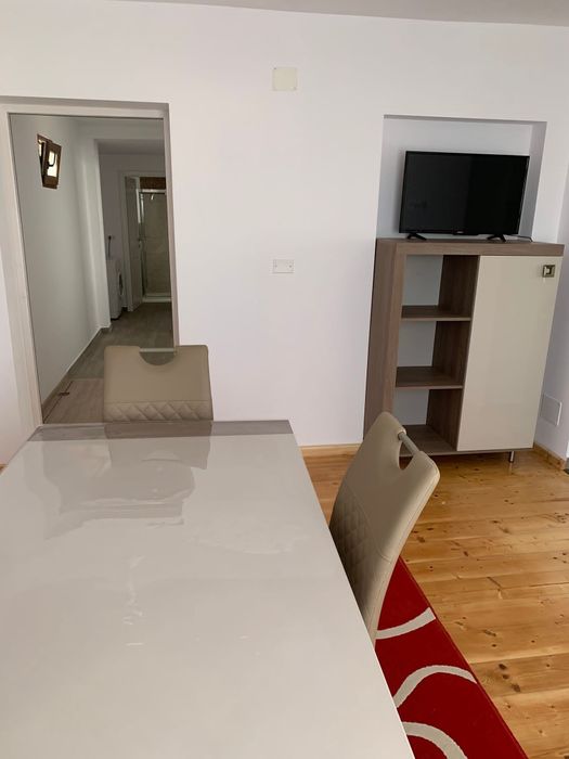 Casa de închiriat la Fagaras, curte