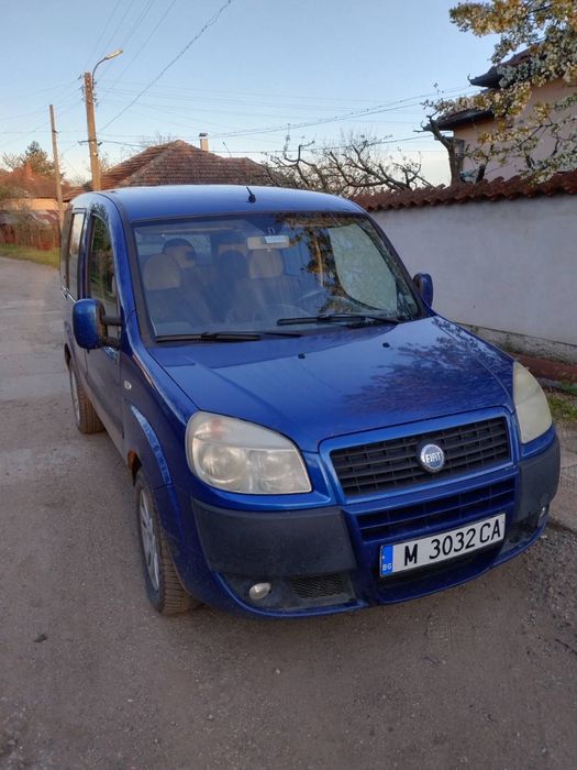 Автомобил Fiat Doblo