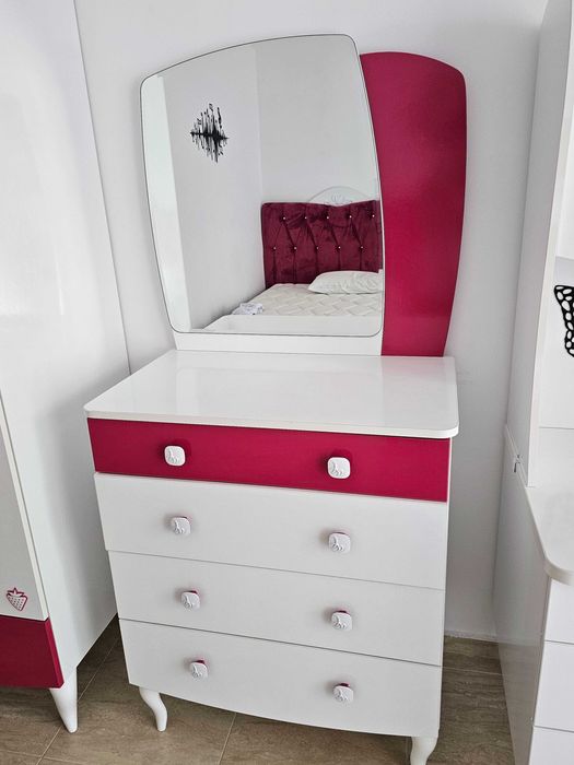 Мебели за детска стая комплект детско обзавеждане