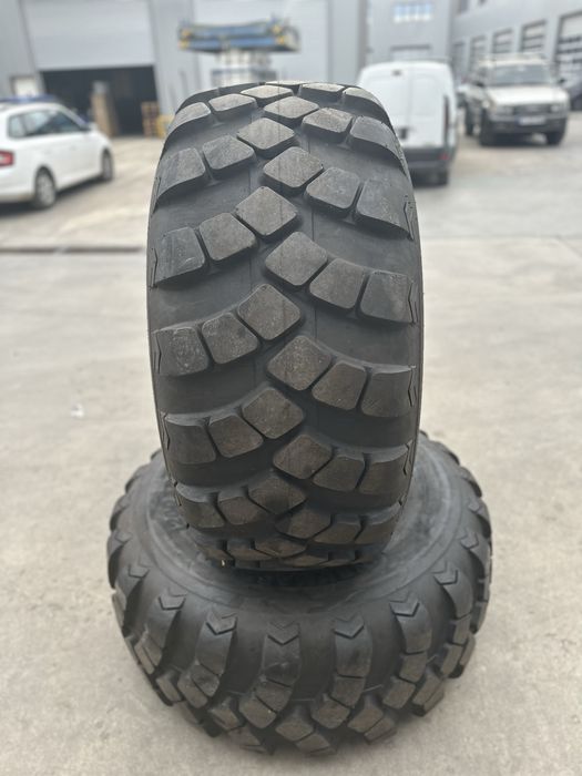 Нови Гуми 1200x500x508