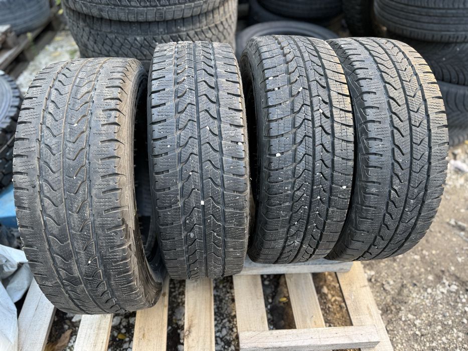 Зимни гуми 225/65R16C Goodyear dot 2023