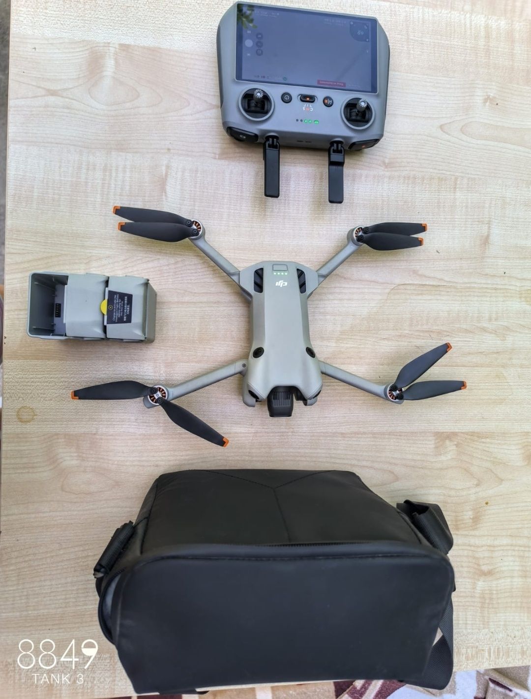Дрон DJI Mini 4 Pro Fly More Combo Plus (DJI RC 2) белый