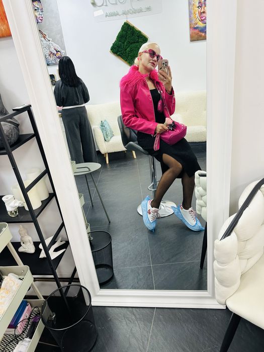 Яке+пантплон САЩ, цена за 1 брой = 50 лв.